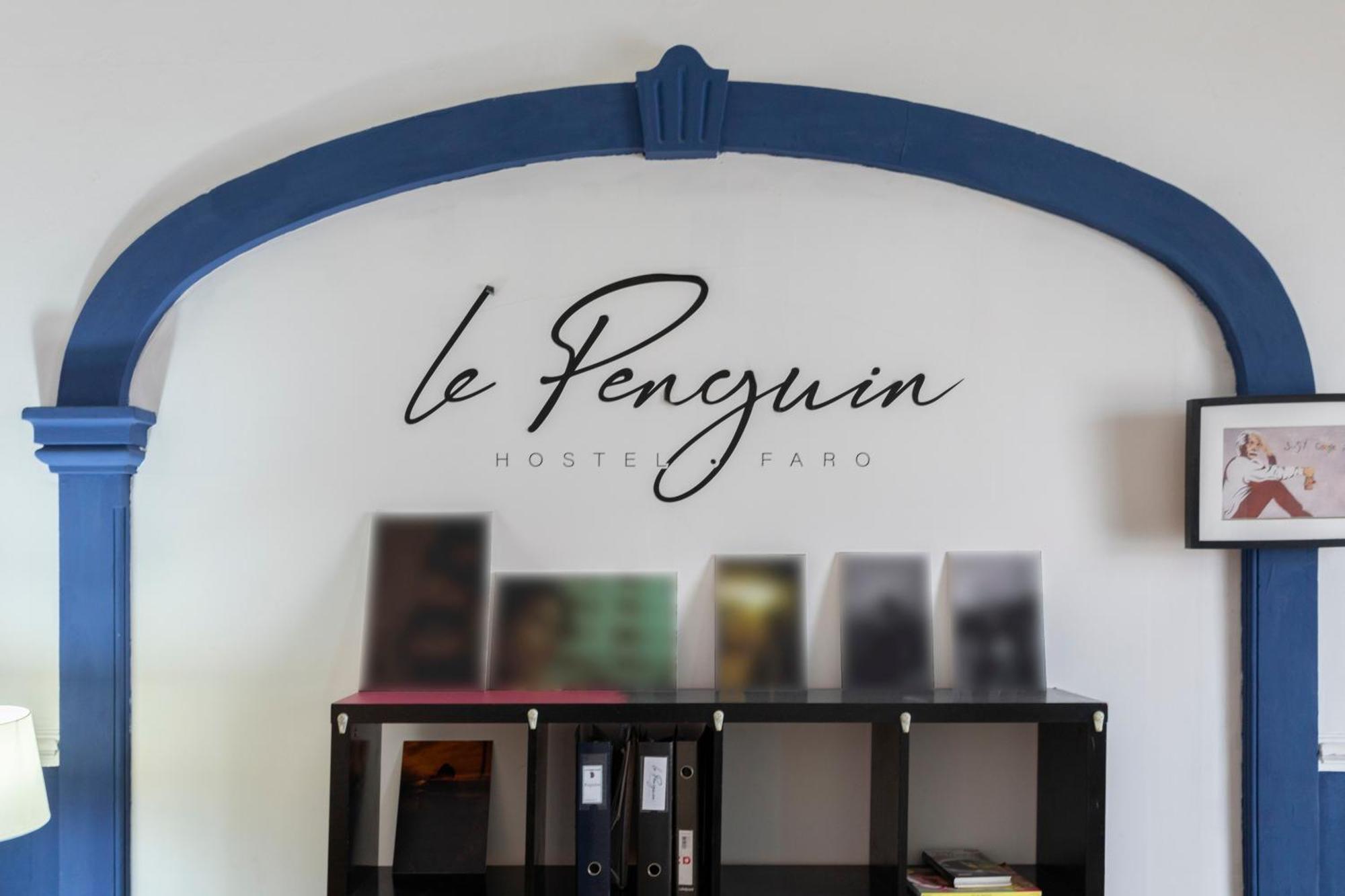 Le Penguin Hostel Faro Bagian luar foto